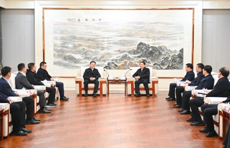 郭祥玉拜会辽宁省委书记郝鹏并调研中国康养沈阳公司